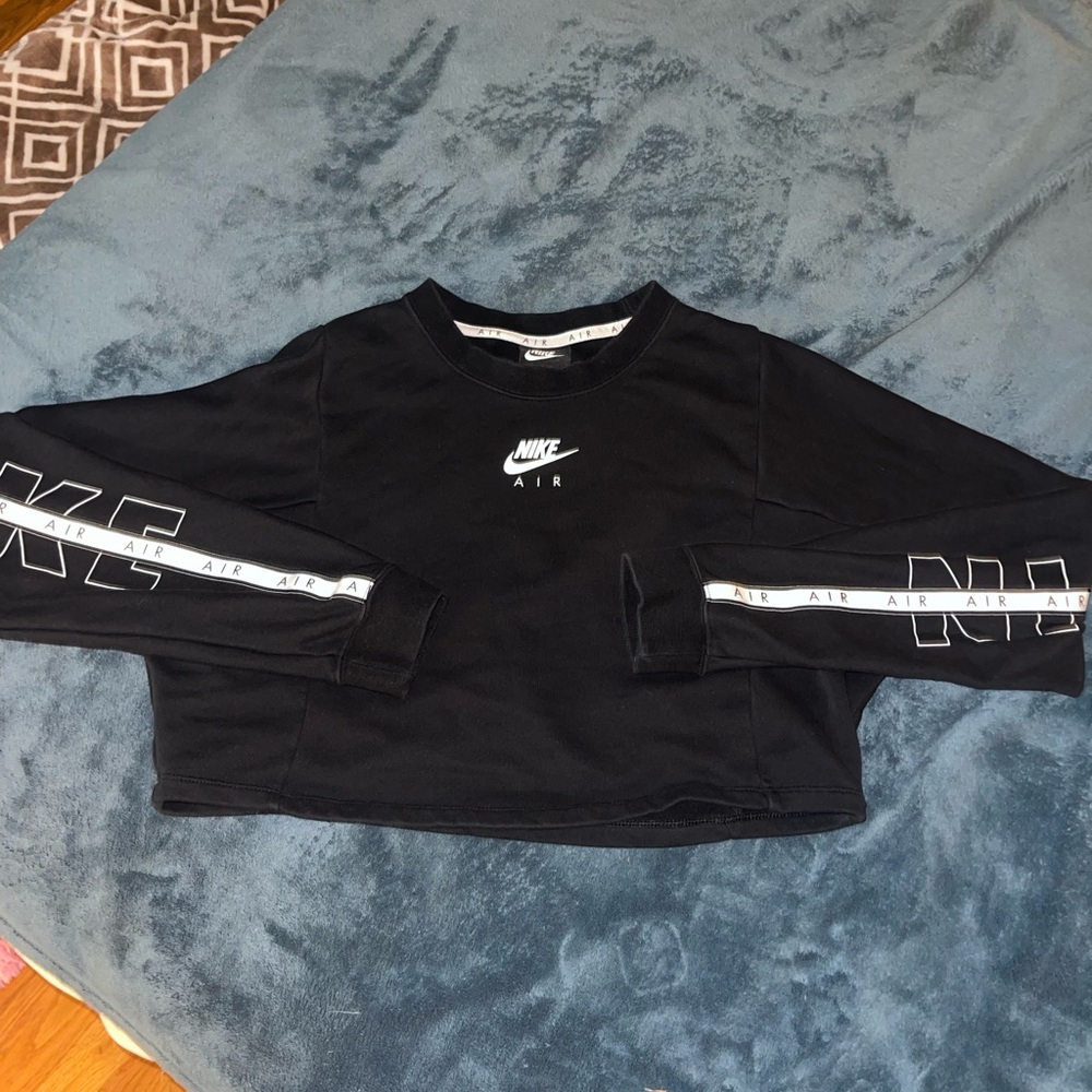 Nike long sleeve crop top